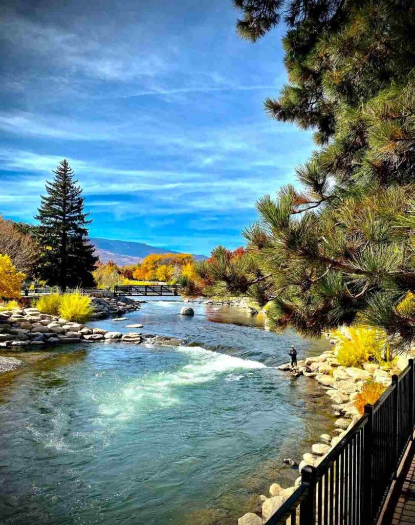 Truckee River Riverwalk District